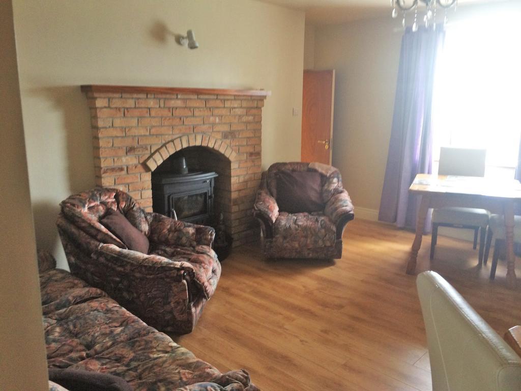 Dromin House Bed & Breakfast Киларни Стая снимка